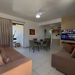 Em Frente A Praia; 2 Quartos; Wifi 300 Mbs; Ate 6 Pessoas; No 2 Pavimento; Estacionamento Gratuito 1 Carro