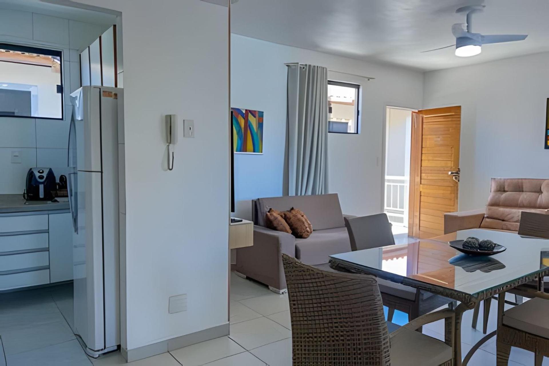 Em Frente A Praia; 2 Quartos; Wifi 300 Mbs; Ate 6 Pessoas; No 2 Pavimento; Estacionamento Gratuito 1 Carro Casa de férias *